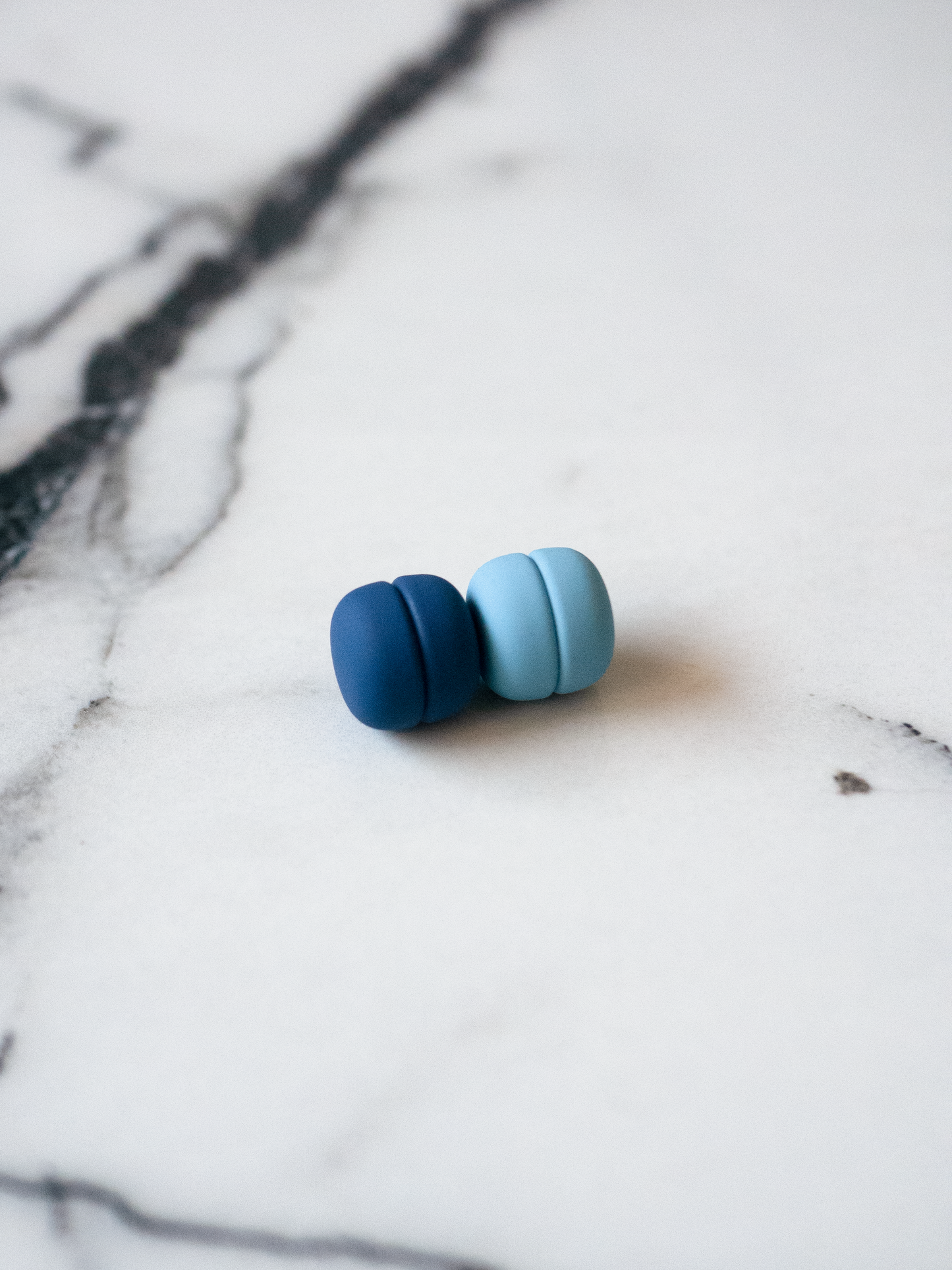 Hijab Magnets Blueberries