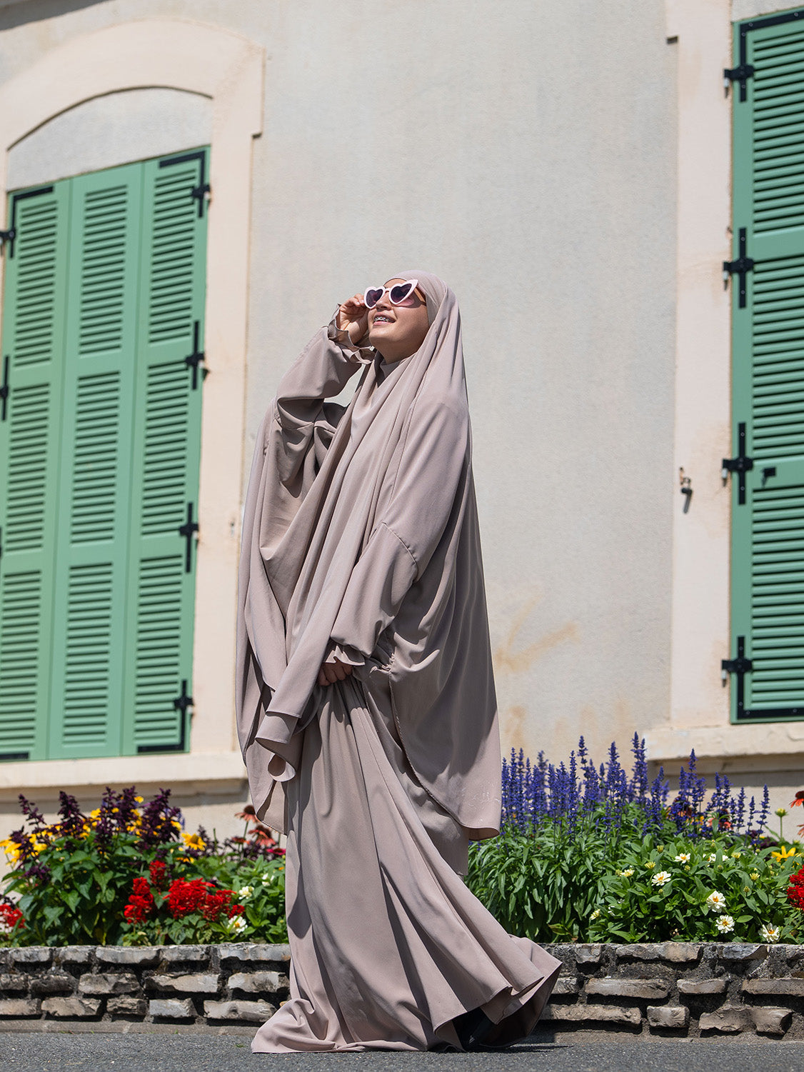 Empress Chiffon Jilbab, Sand
