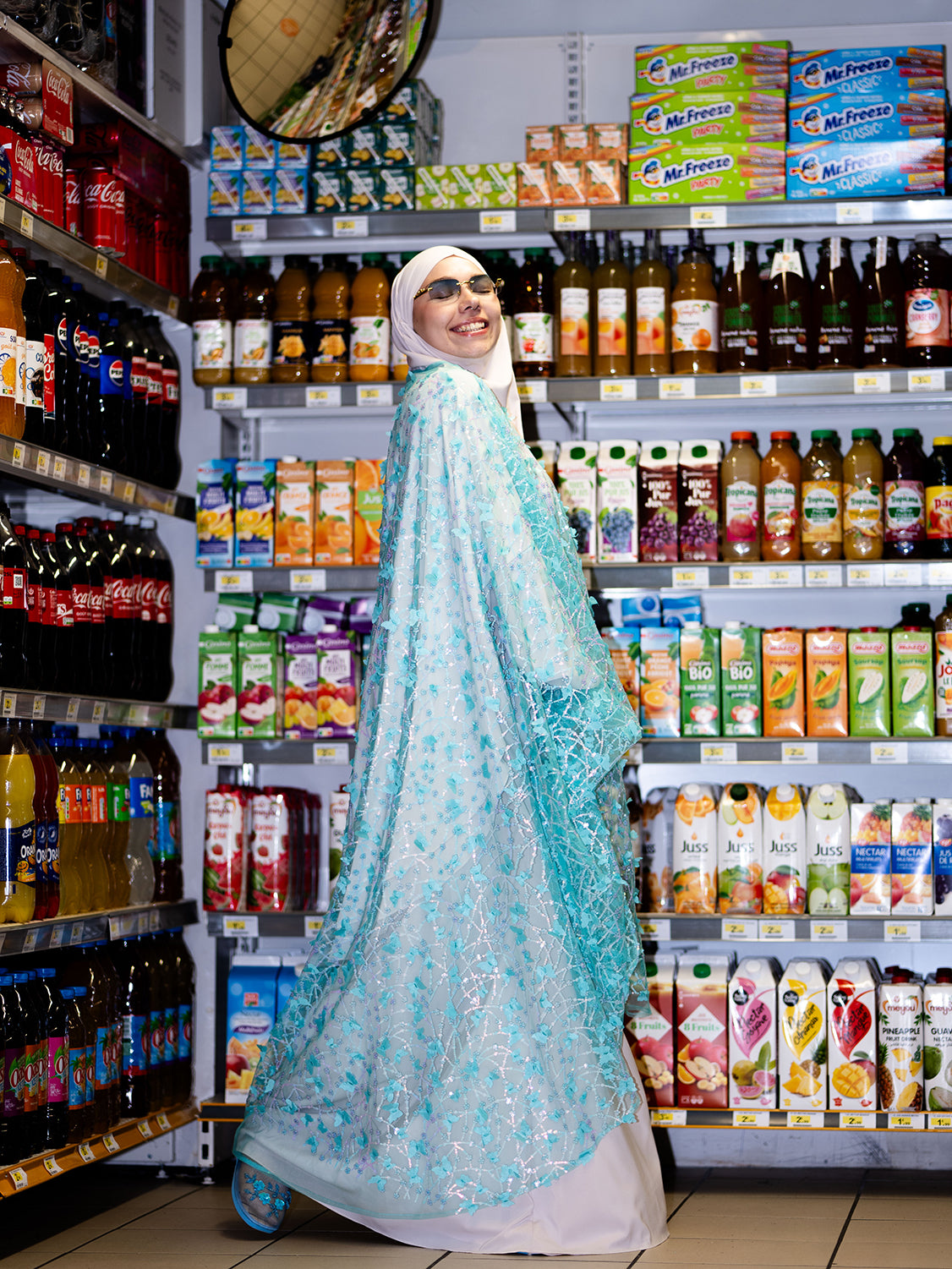 Duchess Midi Abaya Butterfly Clip