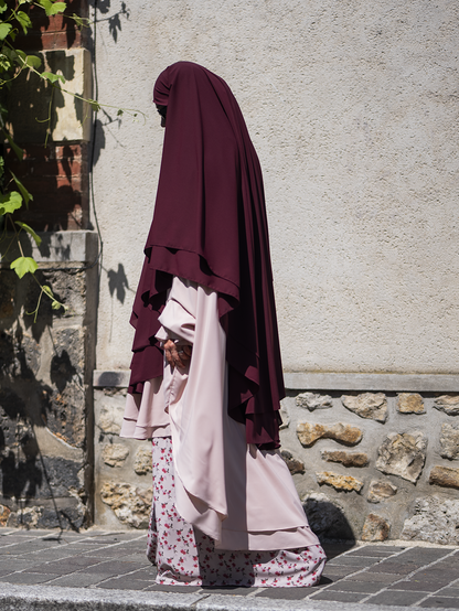 Princess Chiffon Khimar, Academia
