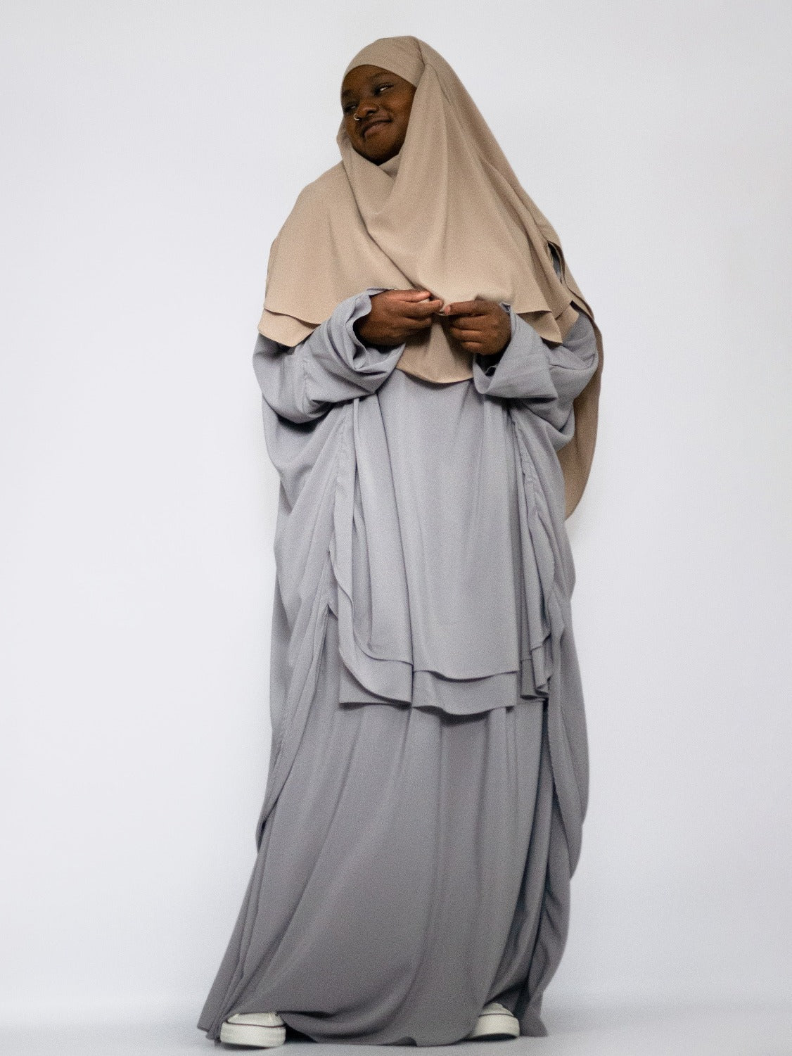 Empress Chiffon Jilbab, Sand